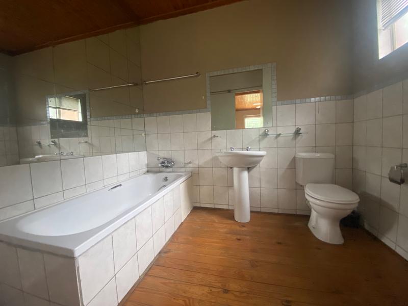6 Bedroom Property for Sale in Clubville Mpumalanga