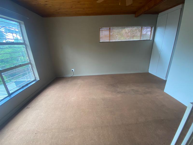 6 Bedroom Property for Sale in Clubville Mpumalanga