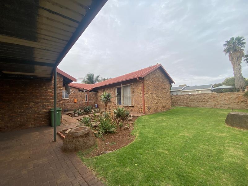 4 Bedroom Property for Sale in Dennesig Mpumalanga