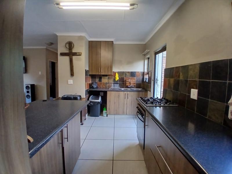 3 Bedroom Property for Sale in Ermelo Mpumalanga