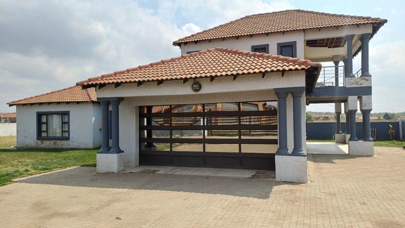 5 Bedroom Property for Sale in George Botha Park Mpumalanga