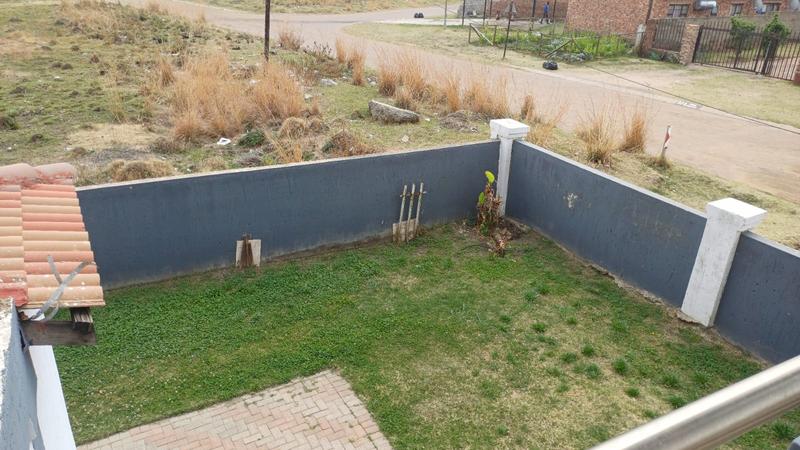 5 Bedroom Property for Sale in George Botha Park Mpumalanga