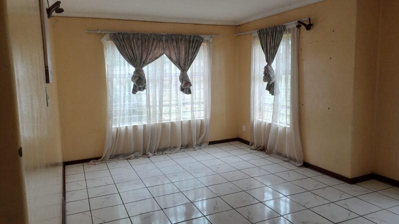 3 Bedroom Property for Sale in Nederlandpark Mpumalanga