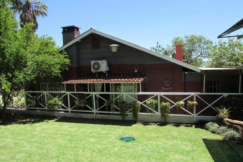 6 Bedroom Property for Sale in White River Mpumalanga
