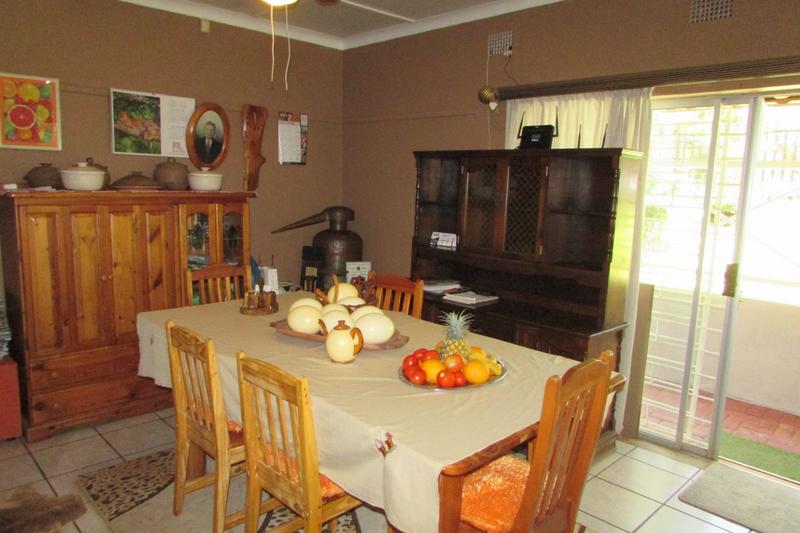 6 Bedroom Property for Sale in White River Mpumalanga