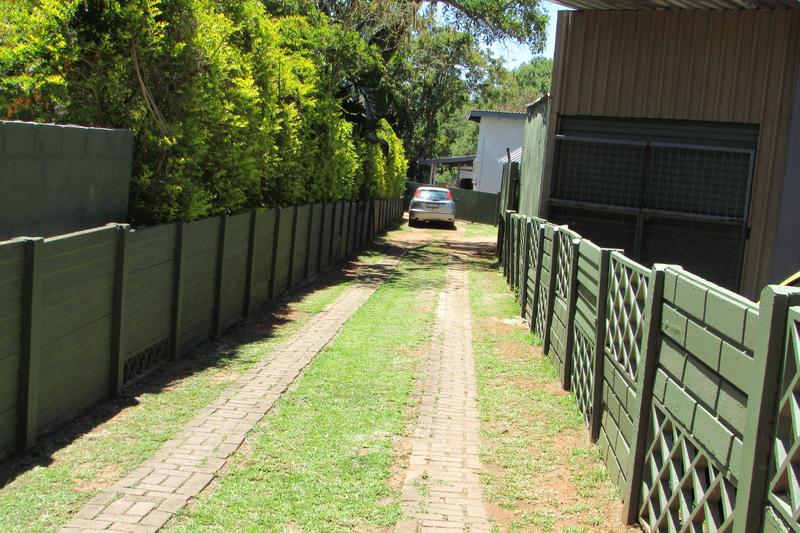 6 Bedroom Property for Sale in White River Mpumalanga
