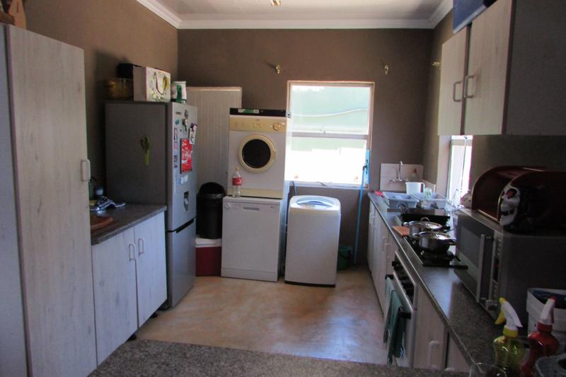 6 Bedroom Property for Sale in White River Mpumalanga