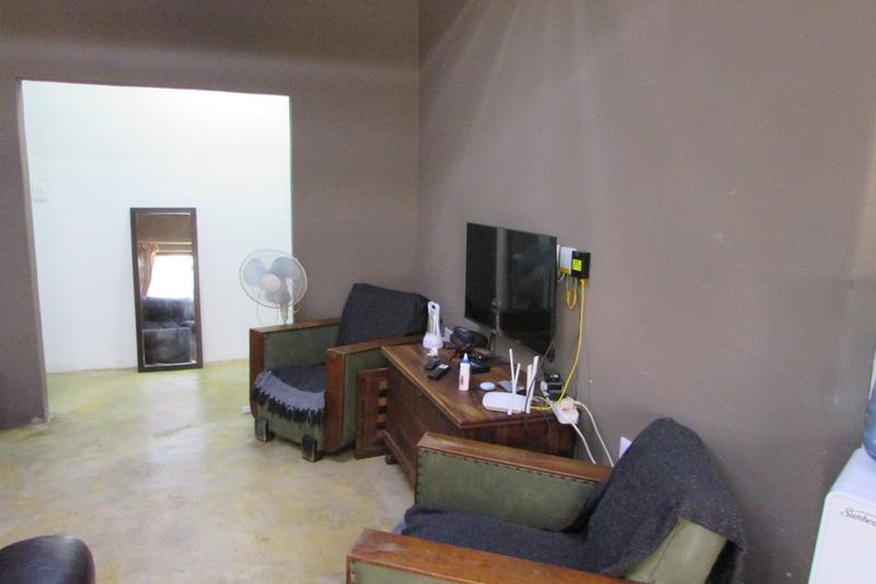 6 Bedroom Property for Sale in White River Mpumalanga
