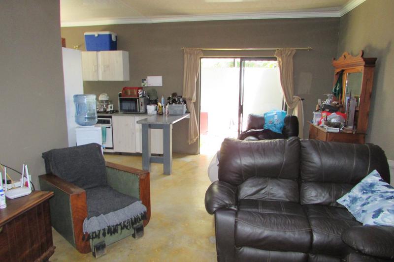 6 Bedroom Property for Sale in White River Mpumalanga