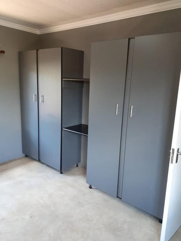 6 Bedroom Property for Sale in White River Mpumalanga
