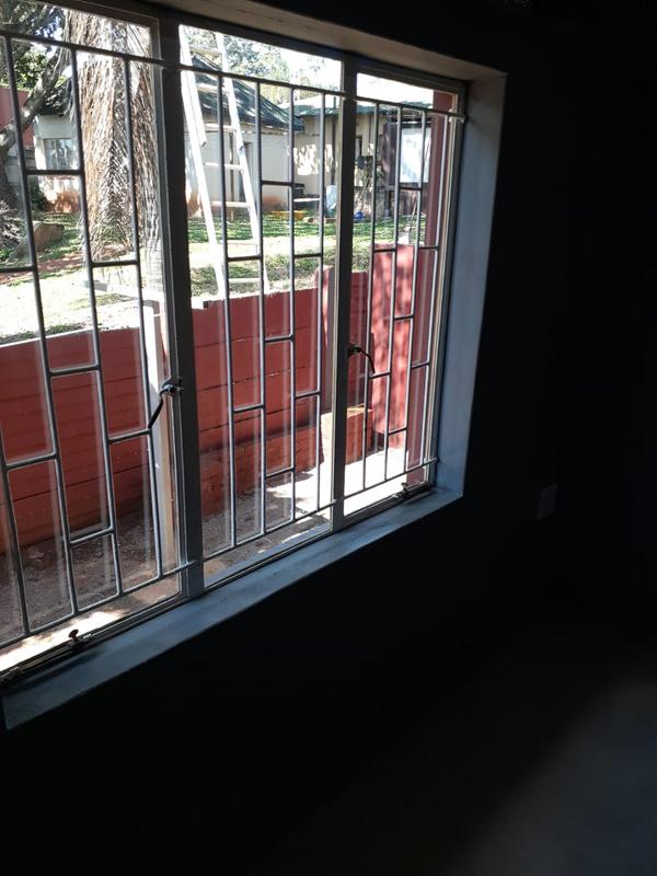 6 Bedroom Property for Sale in White River Mpumalanga