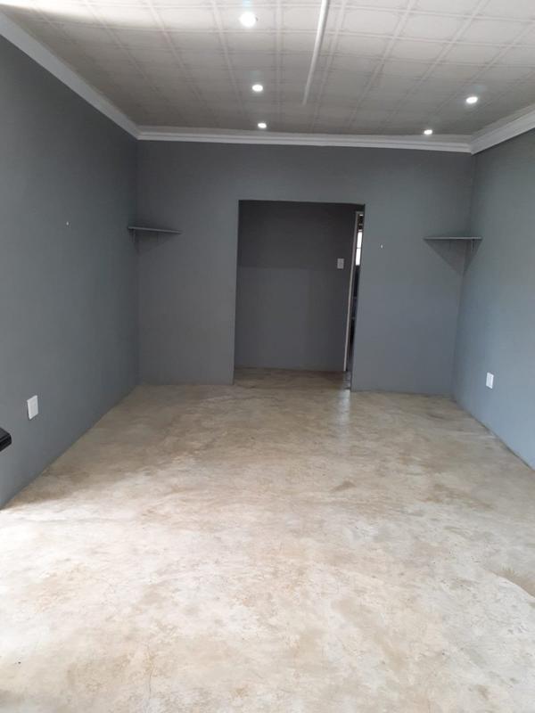 6 Bedroom Property for Sale in White River Mpumalanga