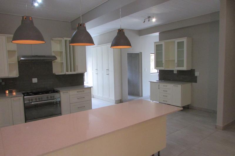 5 Bedroom Property for Sale in White River Ext 18 Mpumalanga