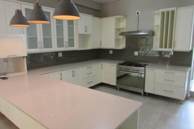 5 Bedroom Property for Sale in White River Ext 18 Mpumalanga