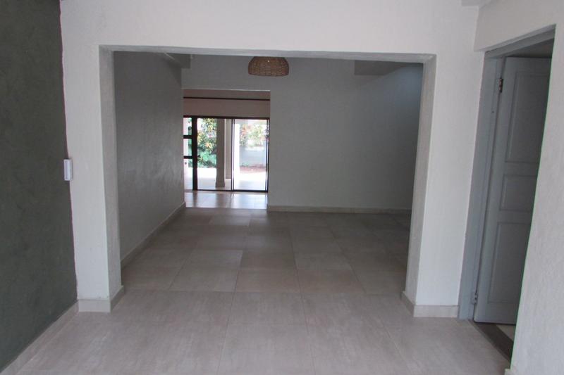 5 Bedroom Property for Sale in White River Ext 18 Mpumalanga