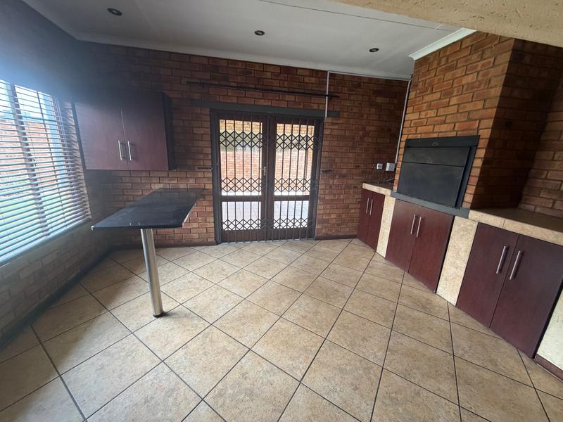 3 Bedroom Property for Sale in Aerorand Mpumalanga
