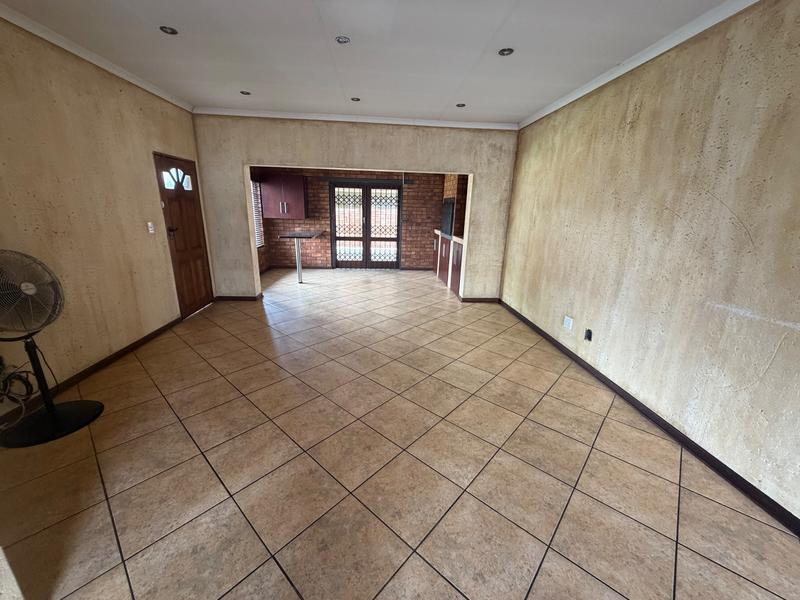 3 Bedroom Property for Sale in Aerorand Mpumalanga