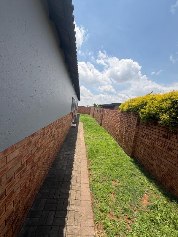 3 Bedroom Property for Sale in Aerorand Mpumalanga