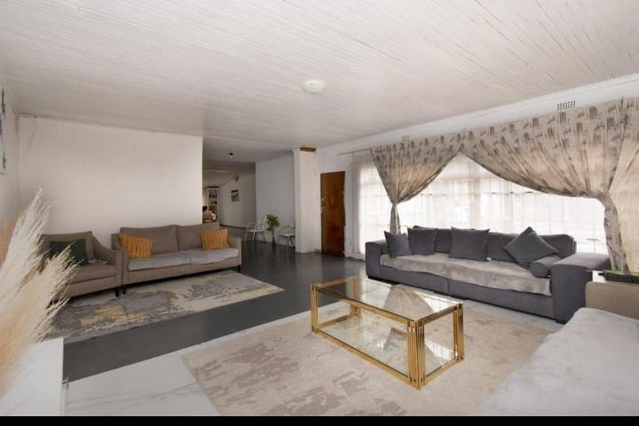 4 Bedroom Property for Sale in Kromdraai Mpumalanga