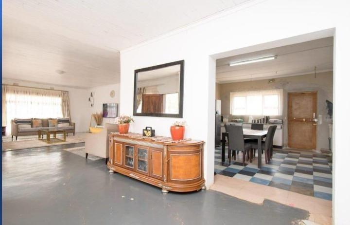 4 Bedroom Property for Sale in Kromdraai Mpumalanga