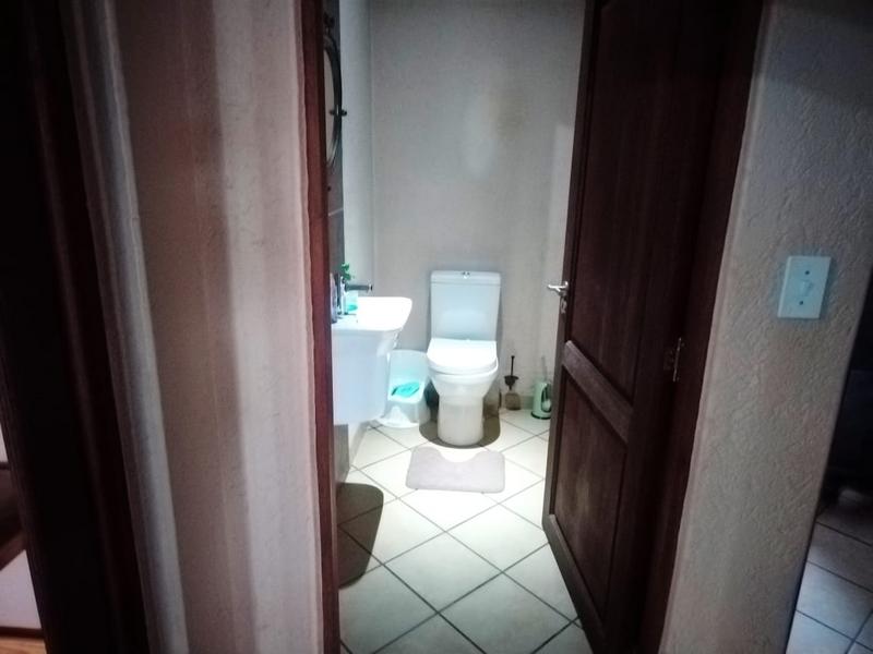 4 Bedroom Property for Sale in Barberton Mpumalanga