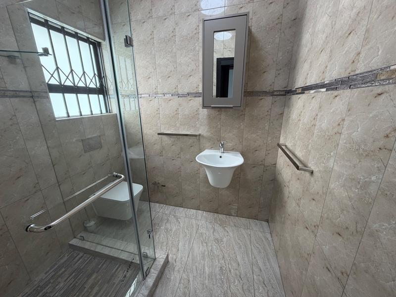 5 Bedroom Property for Sale in Aerorand Mpumalanga