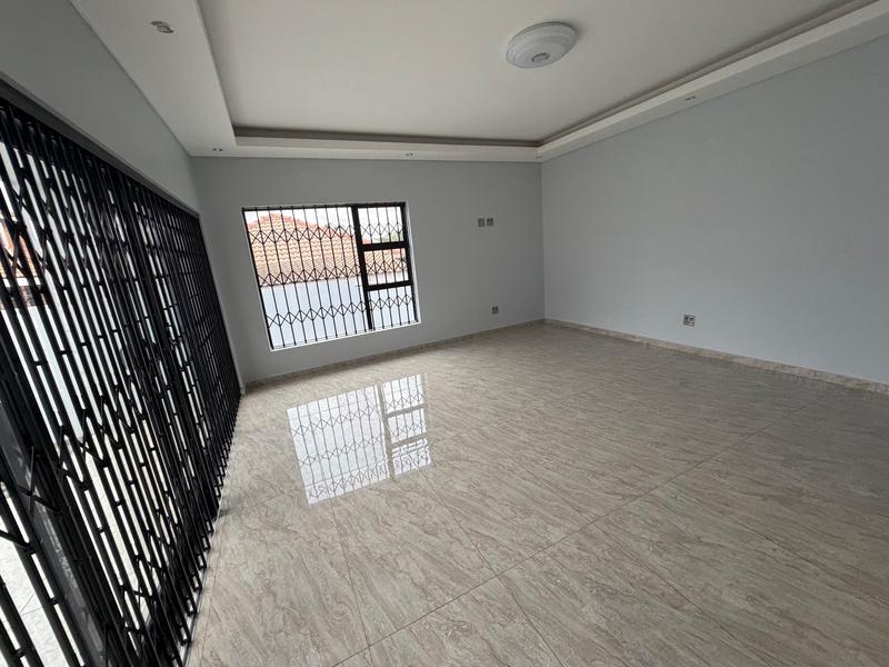 5 Bedroom Property for Sale in Aerorand Mpumalanga