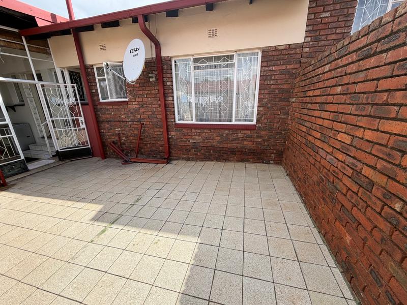 2 Bedroom Property for Sale in Gholfsig Mpumalanga