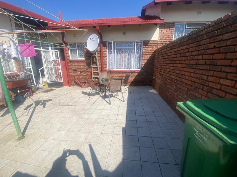2 Bedroom Property for Sale in Gholfsig Mpumalanga
