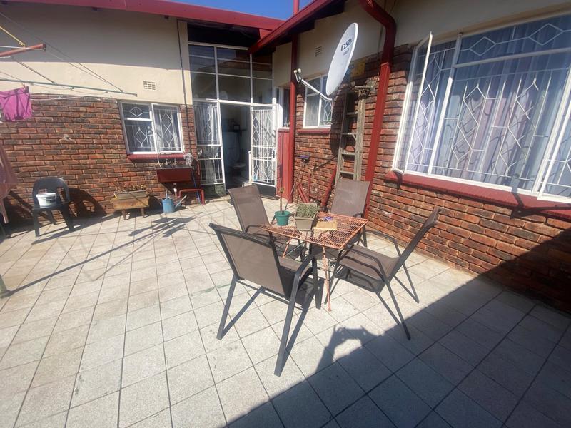 2 Bedroom Property for Sale in Gholfsig Mpumalanga