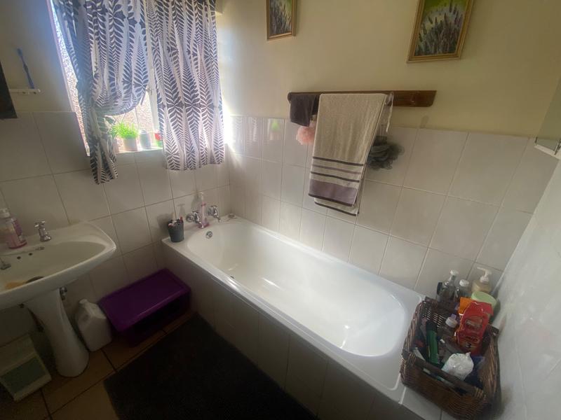 2 Bedroom Property for Sale in Gholfsig Mpumalanga