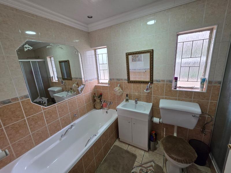 4 Bedroom Property for Sale in Secunda Mpumalanga