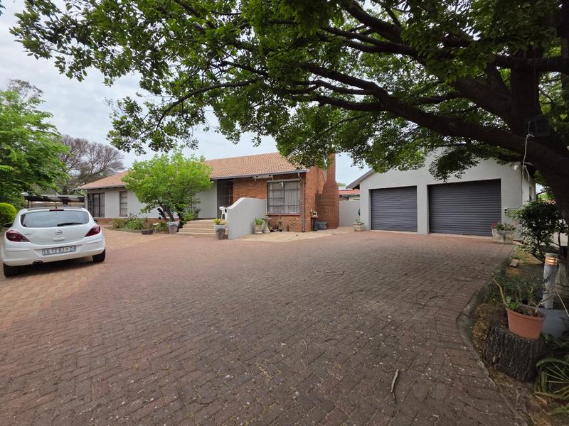 4 Bedroom Property for Sale in Secunda Mpumalanga