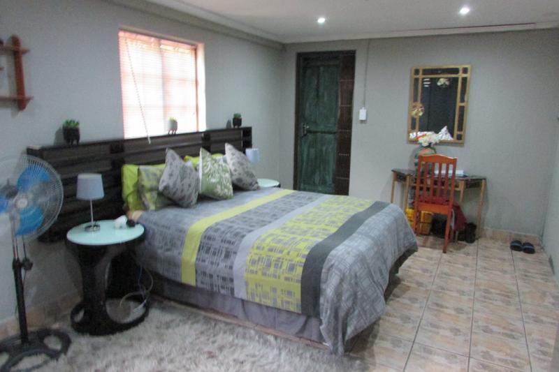 6 Bedroom Property for Sale in Kingsview Ext 1 Mpumalanga