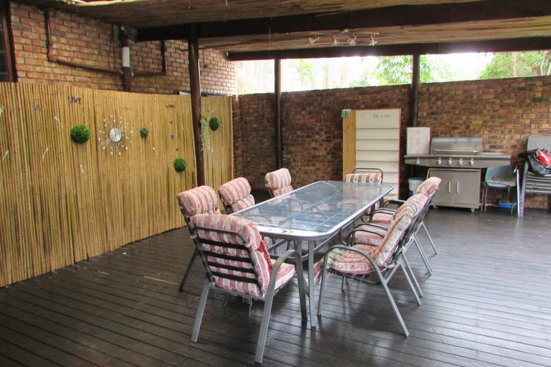 6 Bedroom Property for Sale in Kingsview Ext 1 Mpumalanga