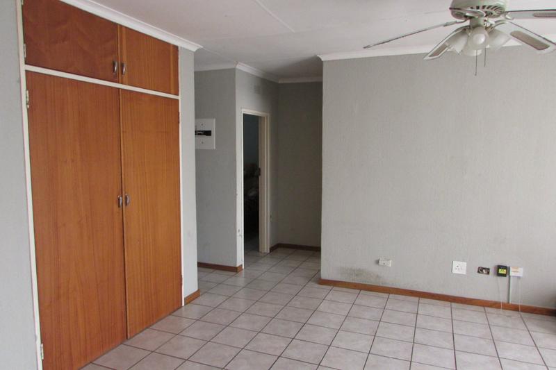 2 Bedroom Property for Sale in White River Mpumalanga