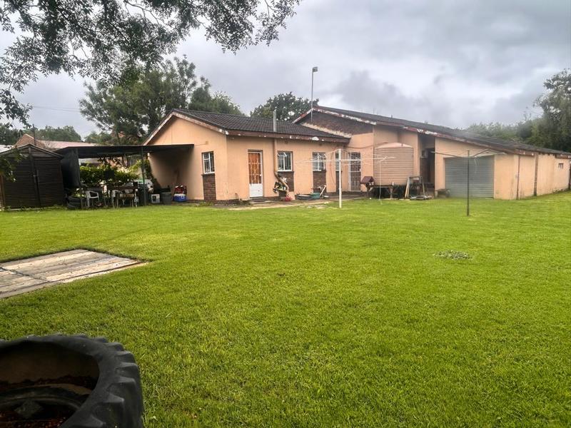 4 Bedroom Property for Sale in Standerton Mpumalanga