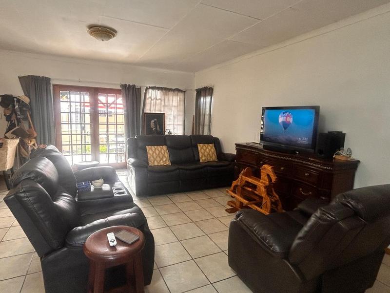 2 Bedroom Property for Sale in Standerton Mpumalanga