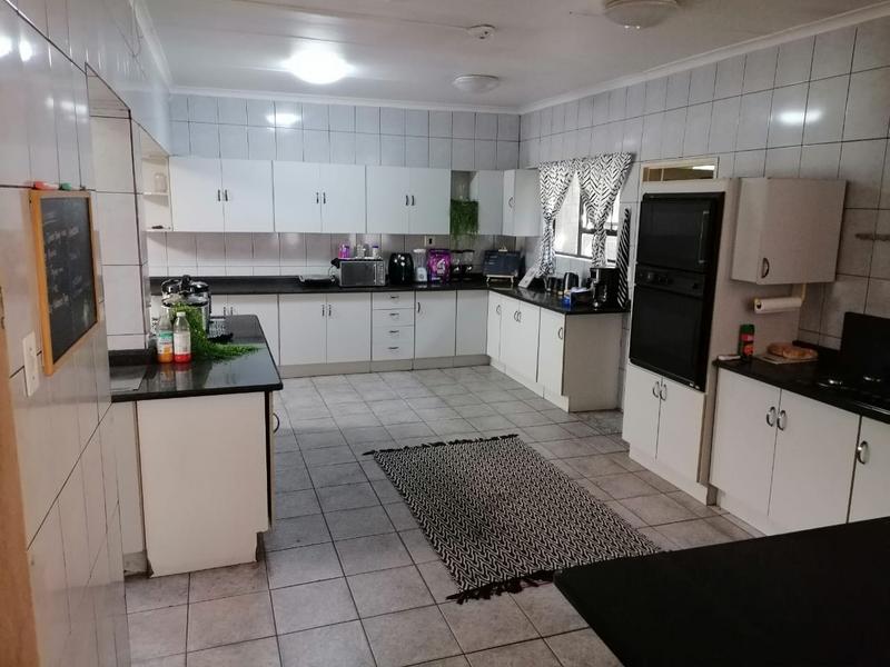 5 Bedroom Property for Sale in De Bruinpark Mpumalanga