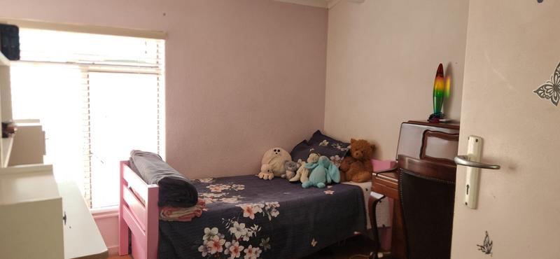 5 Bedroom Property for Sale in Secunda Mpumalanga