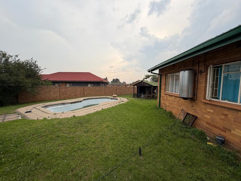 3 Bedroom Property for Sale in Rietkuil Mpumalanga