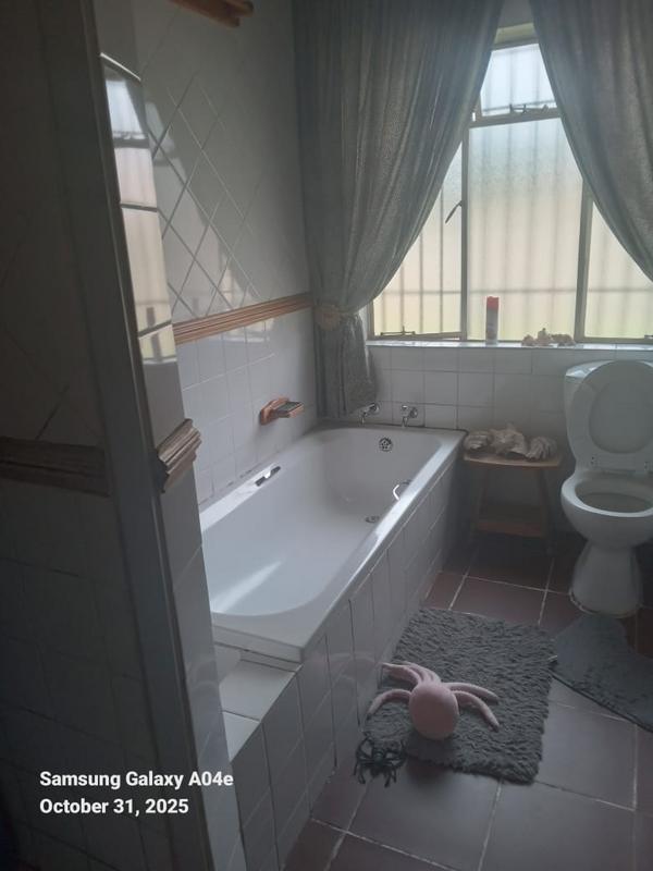 4 Bedroom Property for Sale in De Bruinpark Mpumalanga