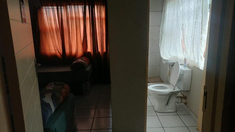 8 Bedroom Property for Sale in De Bruinpark Mpumalanga