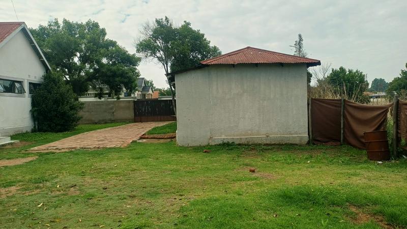 8 Bedroom Property for Sale in De Bruinpark Mpumalanga