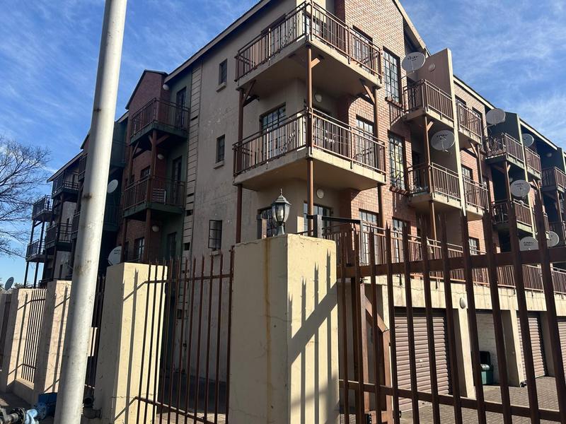 1 Bedroom Property for Sale in Witbank Mpumalanga