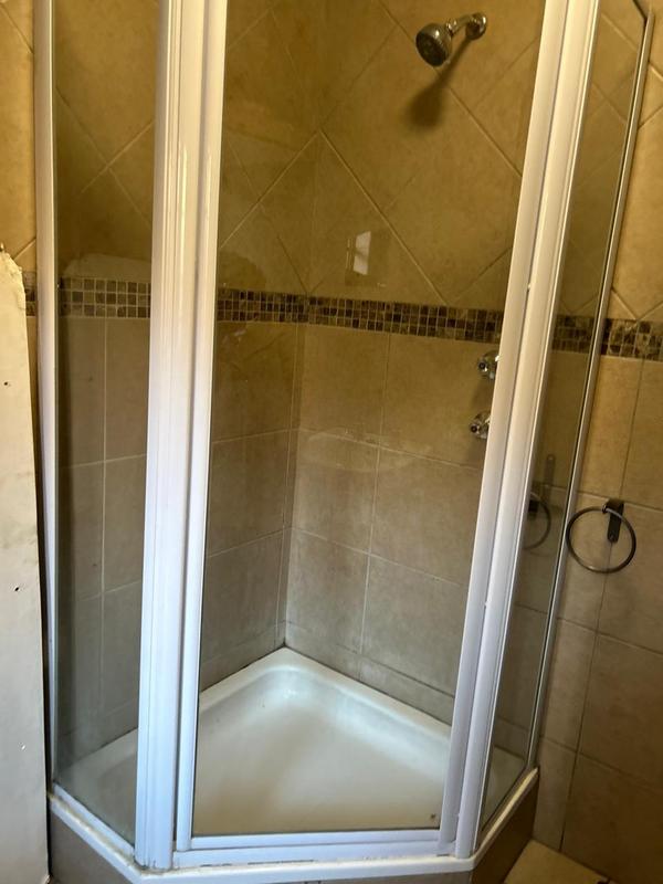 1 Bedroom Property for Sale in Witbank Mpumalanga