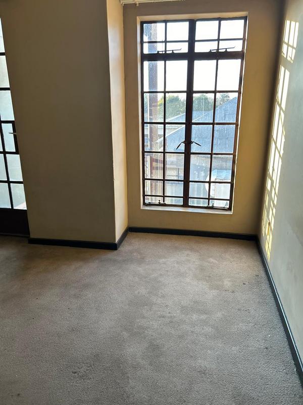 1 Bedroom Property for Sale in Witbank Mpumalanga