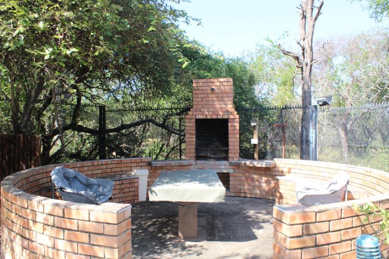 5 Bedroom Property for Sale in Marloth Park Mpumalanga