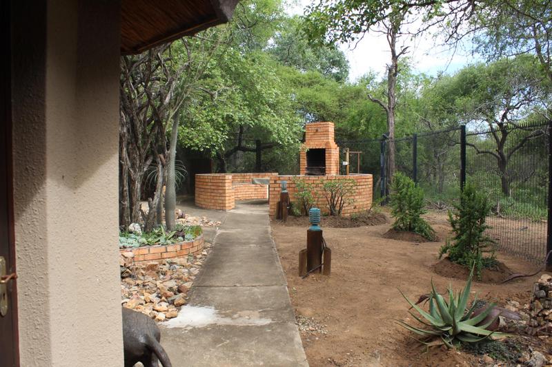 5 Bedroom Property for Sale in Marloth Park Mpumalanga