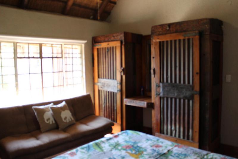 5 Bedroom Property for Sale in Marloth Park Mpumalanga